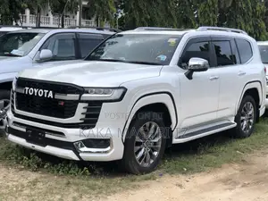 New Toyota Land Cruiser 2022 White