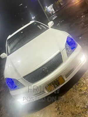 Toyota Crown 2008 White