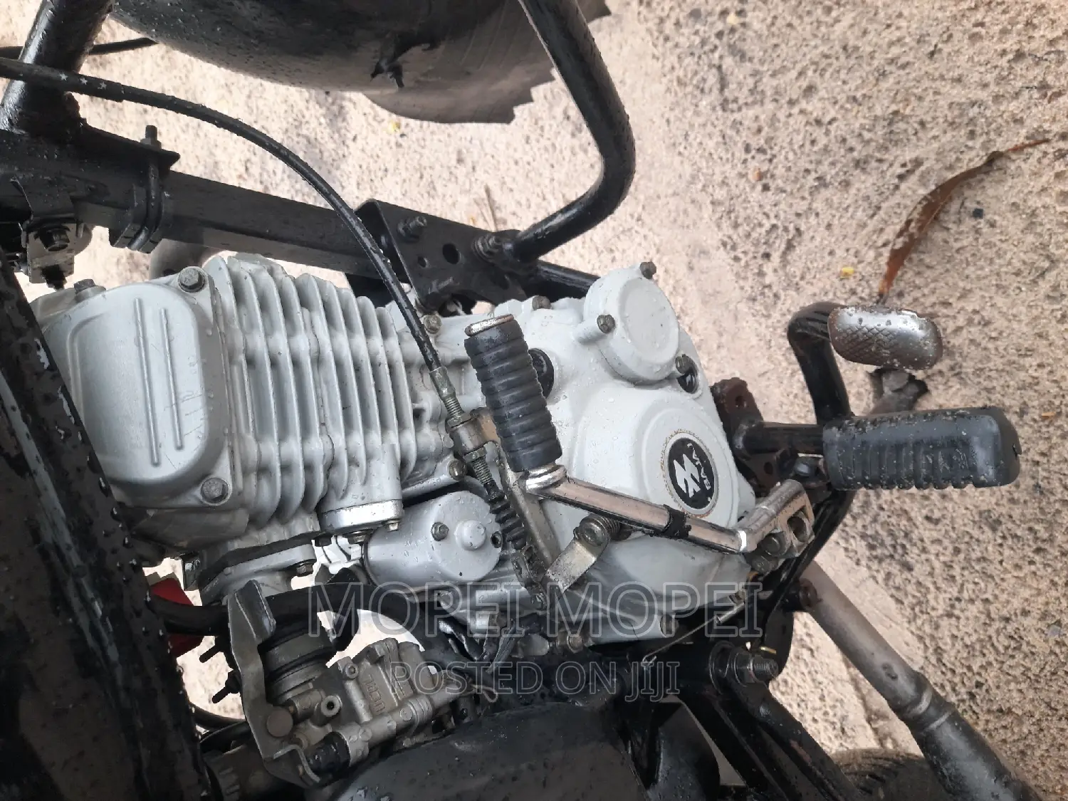 Bajaj Boxer X125 2021 Black