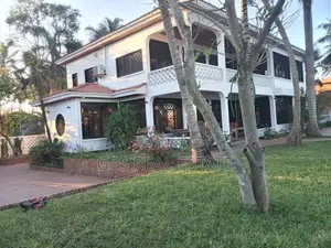 6bdrm Mansion in Mbezi Beach Rainbow, Kinondoni for sale