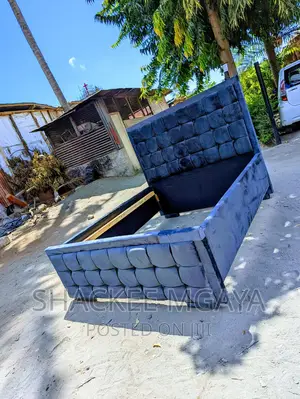 Bed Sofa Rangi Zote Unapata