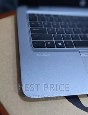 Laptop HP EliteBook 820 G3 8GB Intel Core I5 HDD 500GB