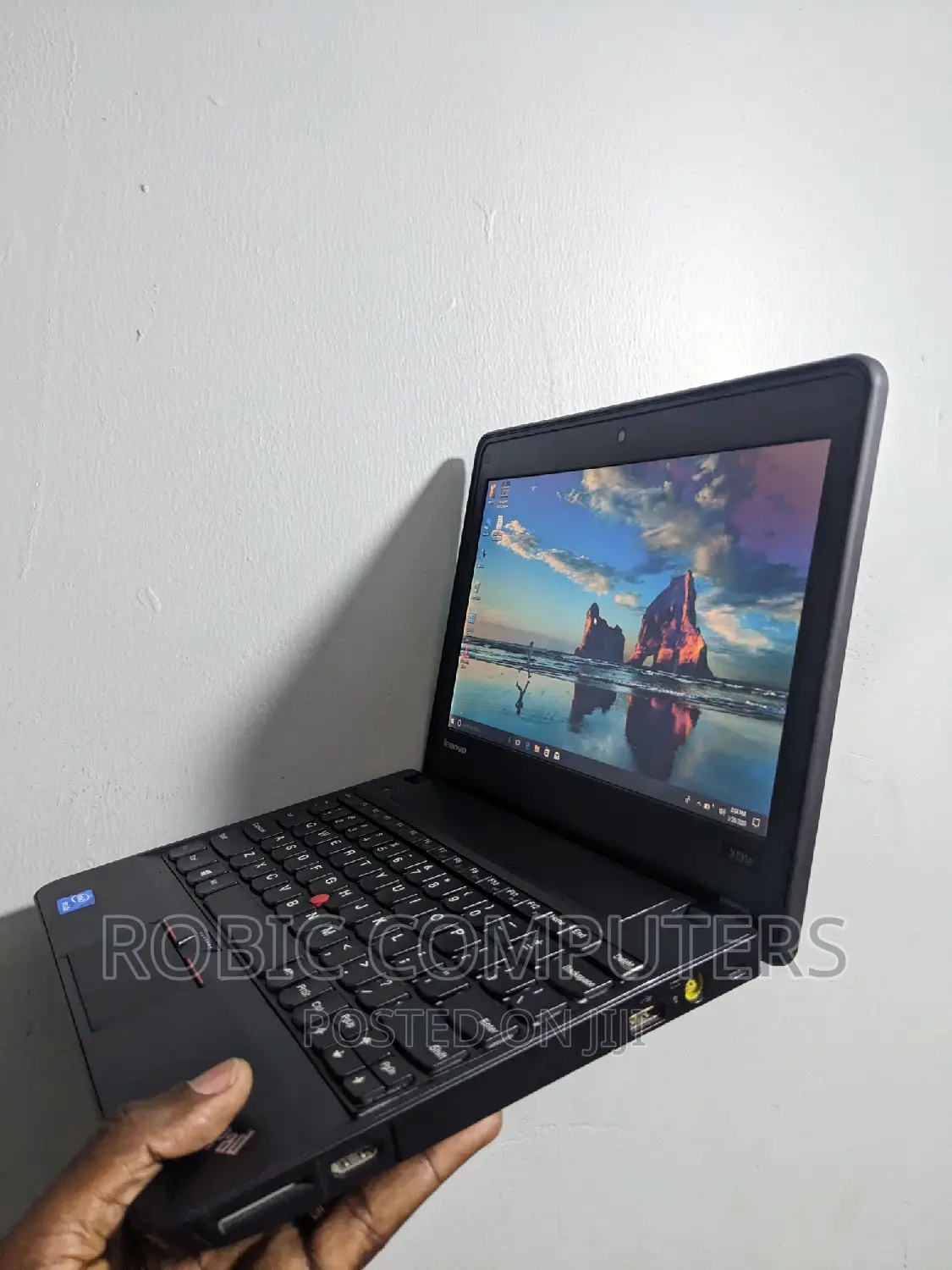 Laptop Lenovo ThinkPad X130e 4GB Intel HDD 500GB