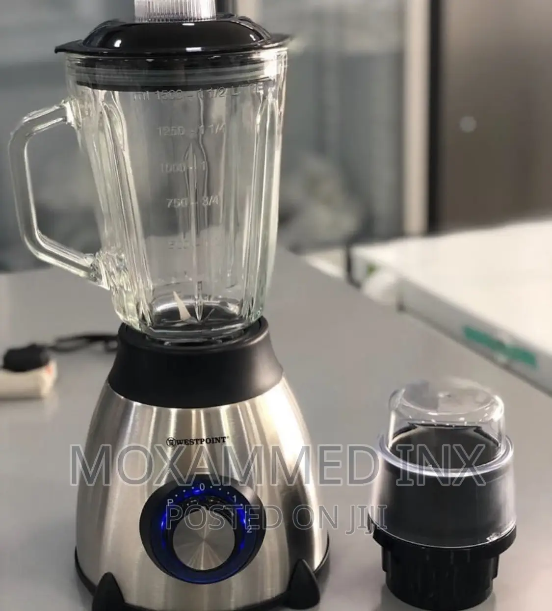 Westpoint Blender 550W 2L Glass Jug