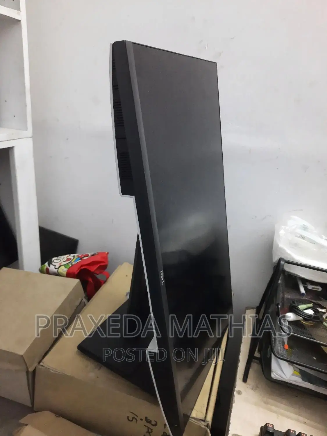 Dell Monitor 27 Inch Frameless