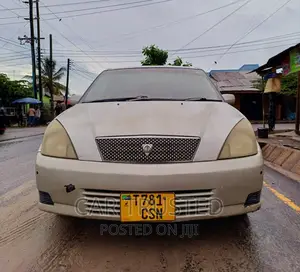 Toyota Opa 1.8 FWD 2002 Beige
