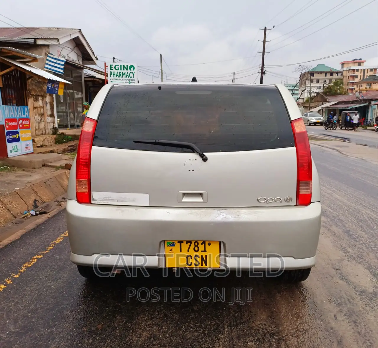 Toyota Opa 1.8 FWD 2002 Beige