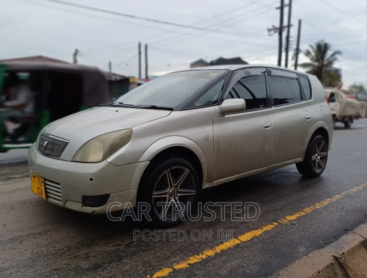 Toyota Opa 1.8 FWD 2002 Beige
