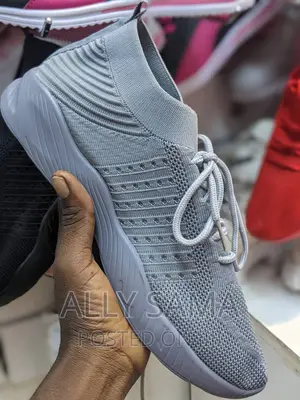 Woman Shoes Gray