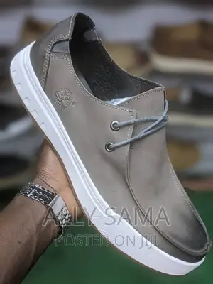 Timberland Shoes Pure Leather Grau