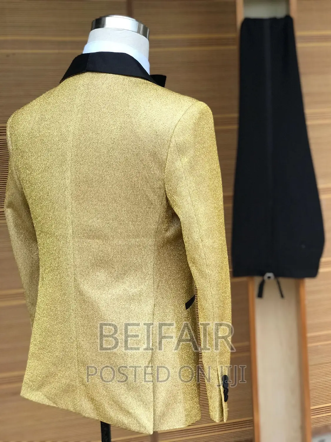 Suti Za Kiume | Men's Suits | Black and Gold