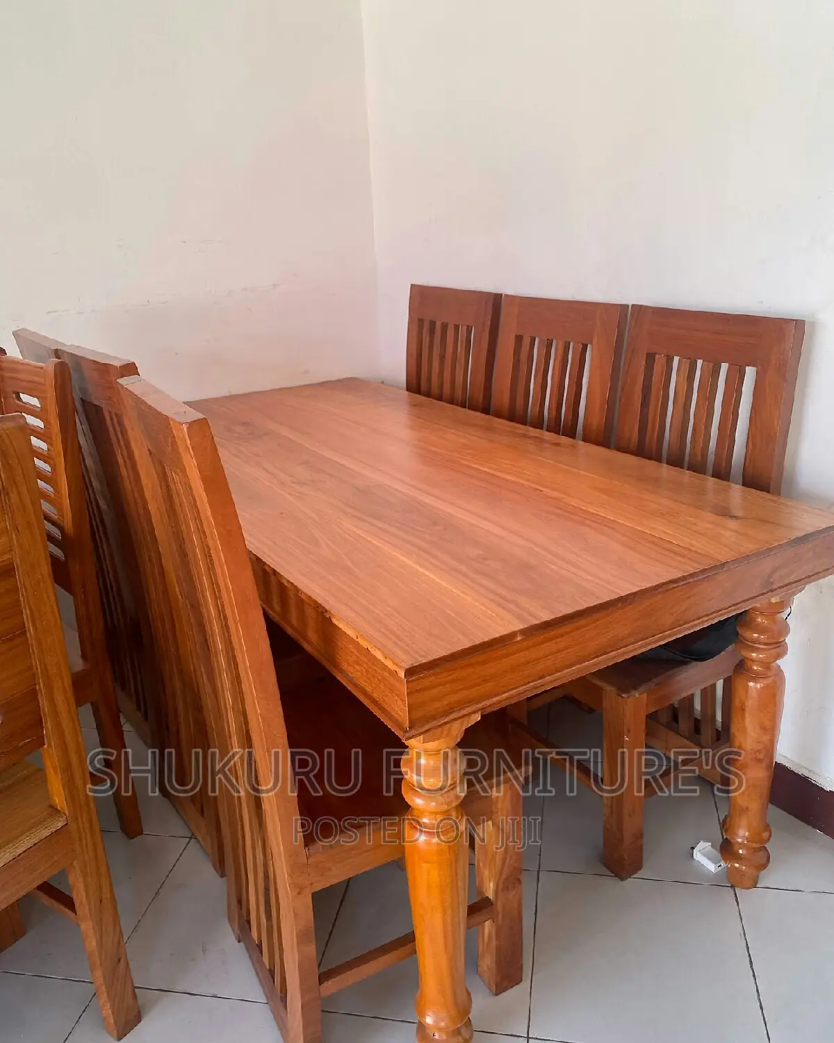 Dinning Table