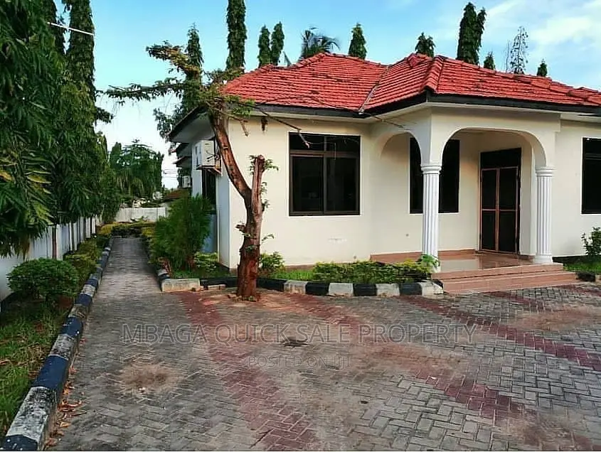 3bdrm House in Mbezi Beach  for rent