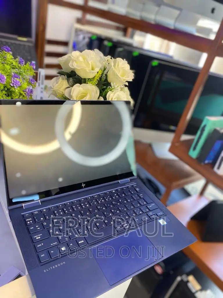 New Laptop HP EliteBook 8760W 16GB Intel Core I7 SSD 512GB