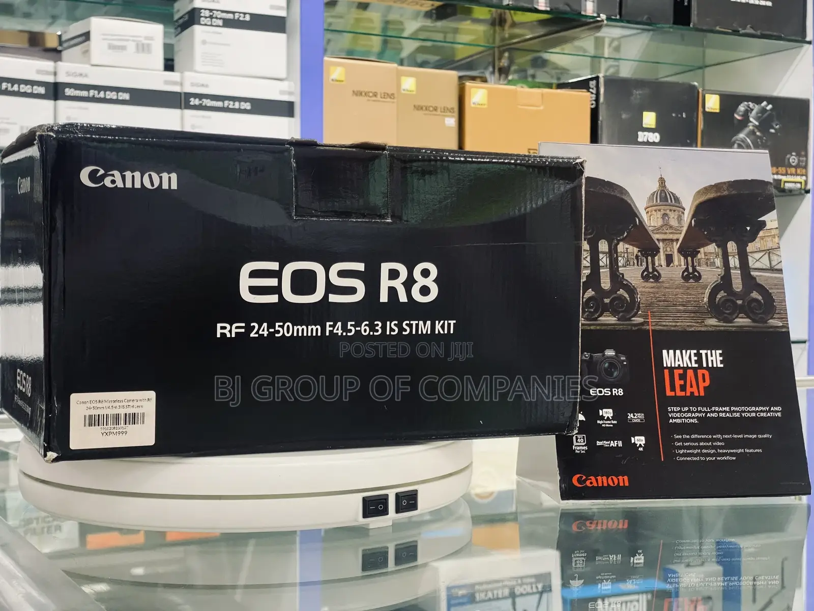 Canon Eos R8