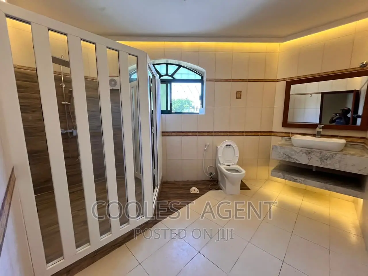 Furnished 4bdrm Villa in Masaki, Kinondoni for rent