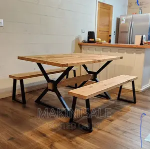 Dinner Table Nzuri Sana