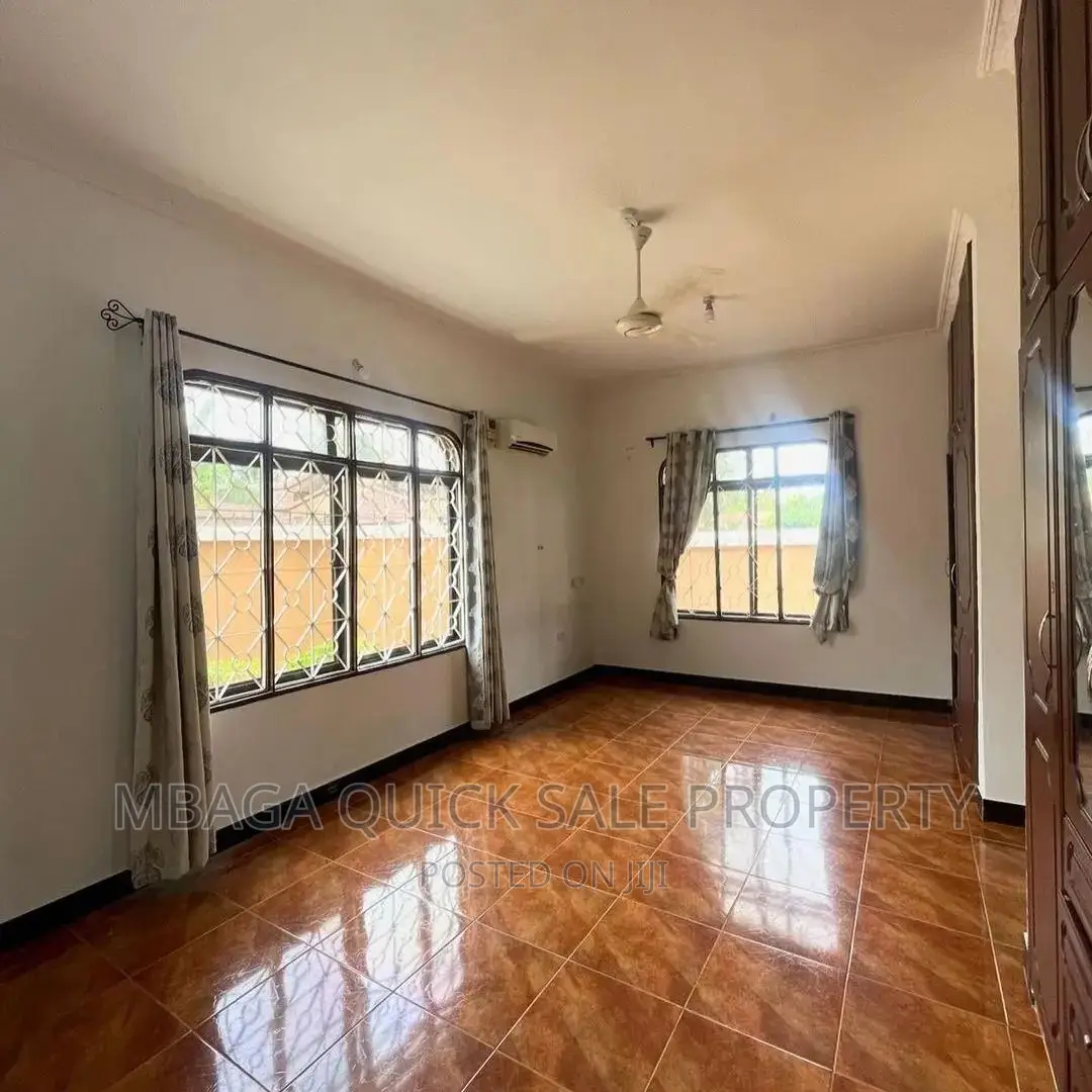 4bdrm House in Salasala, Kunduchi for rent
