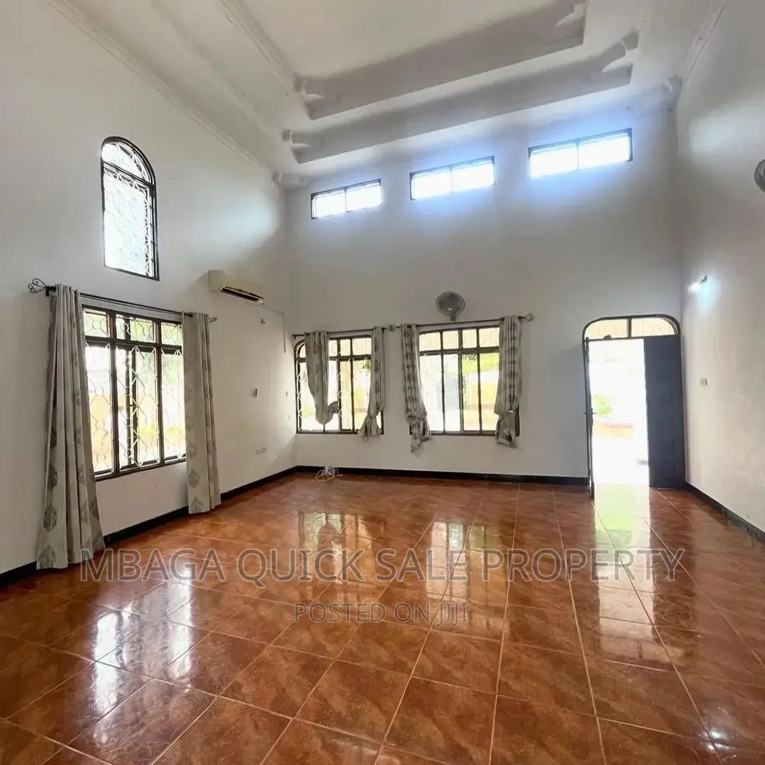 4bdrm House in Salasala, Kunduchi for rent