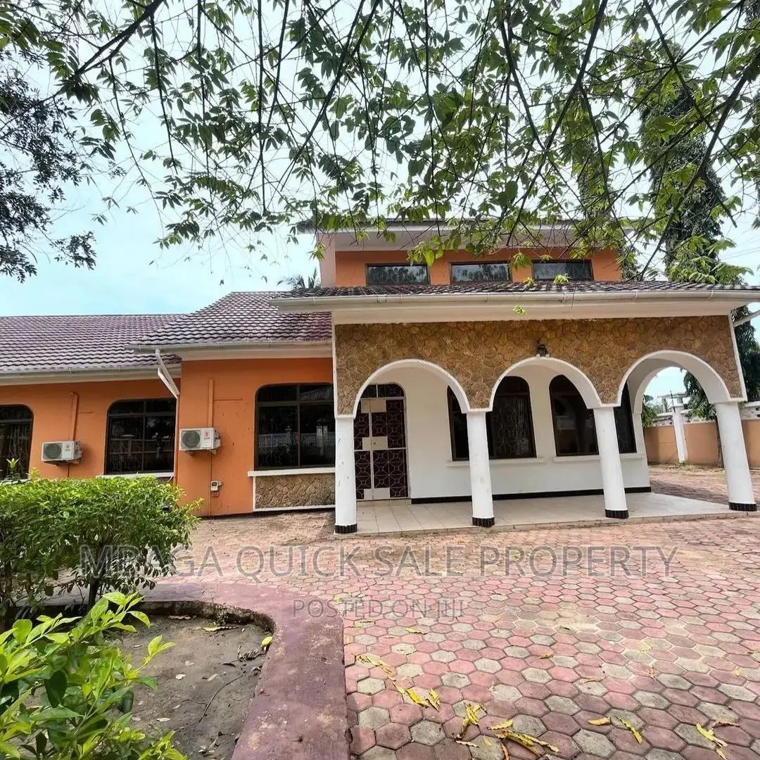 4bdrm House in Salasala, Kunduchi for rent