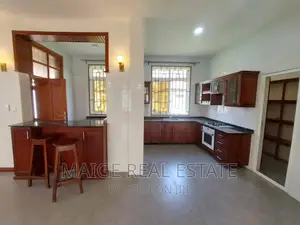 4bdrm Duplex in Ada Estate for rent