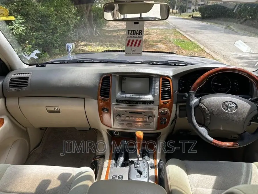 Toyota Land Cruiser 2002 Beige