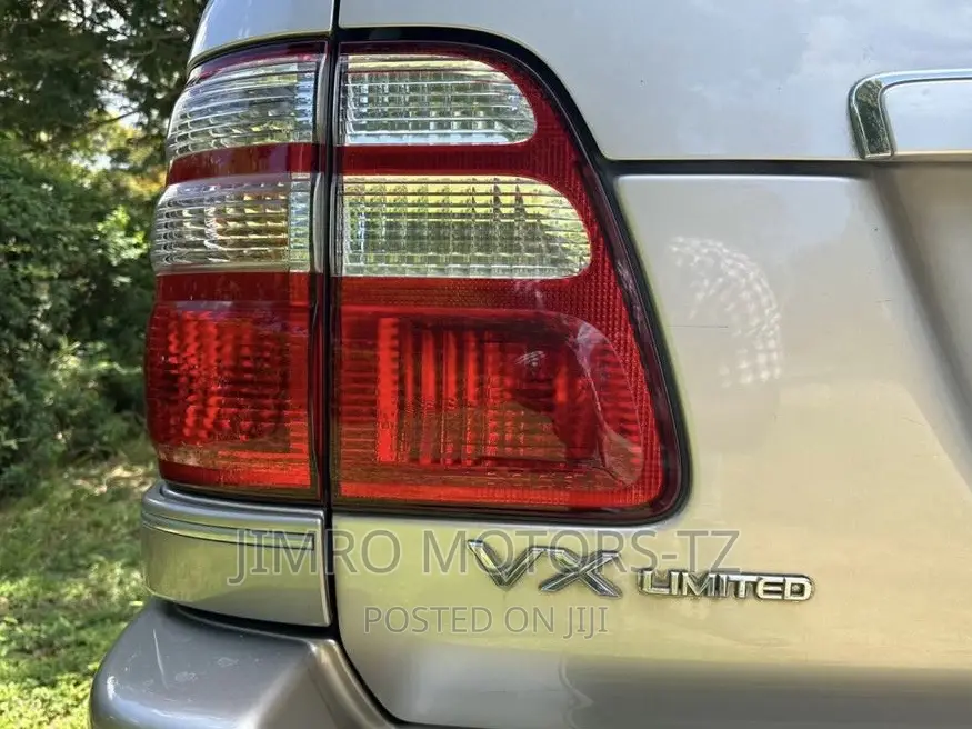 Toyota Land Cruiser 2002 Beige