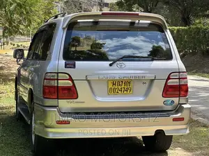 Toyota Land Cruiser 2002 Beige
