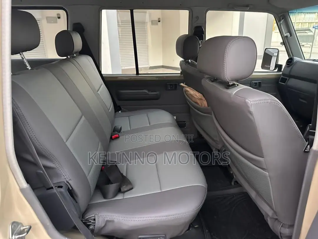 Toyota Land Cruiser 2015 Beige