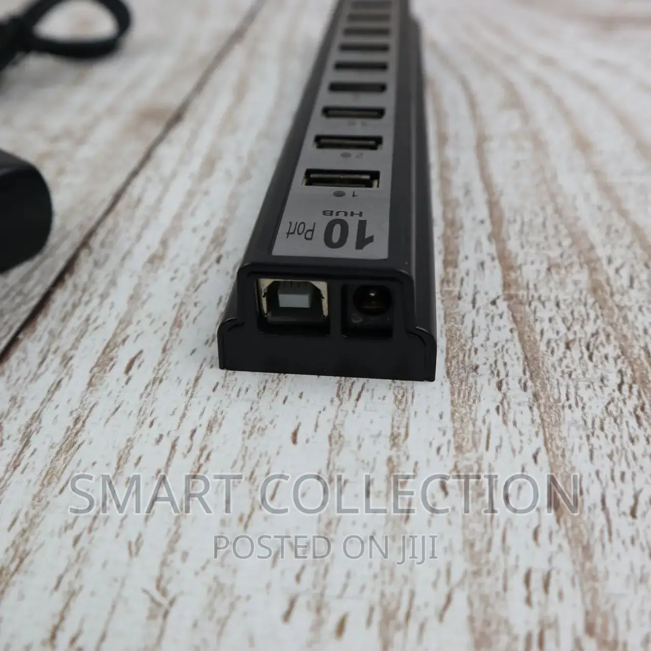 Splitter With 10-Port USB Hub With External Power Supply
