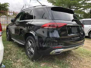 Mercedes-Benz GLC-Class 2019 Black