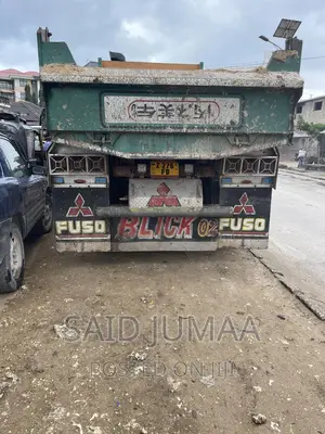 Mitsubishi Fuso 1994 Green