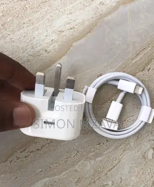 iPhone “15 14 13 12 11 X “Original Quality Smart Charger.