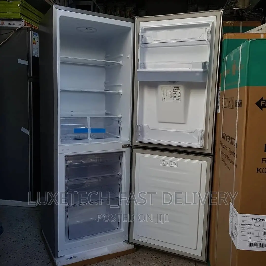 Hisense Refrigerator 262l With Water Dispenser