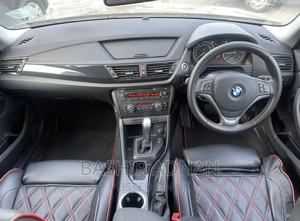 BMW X1 xDrive28i 2013 Black