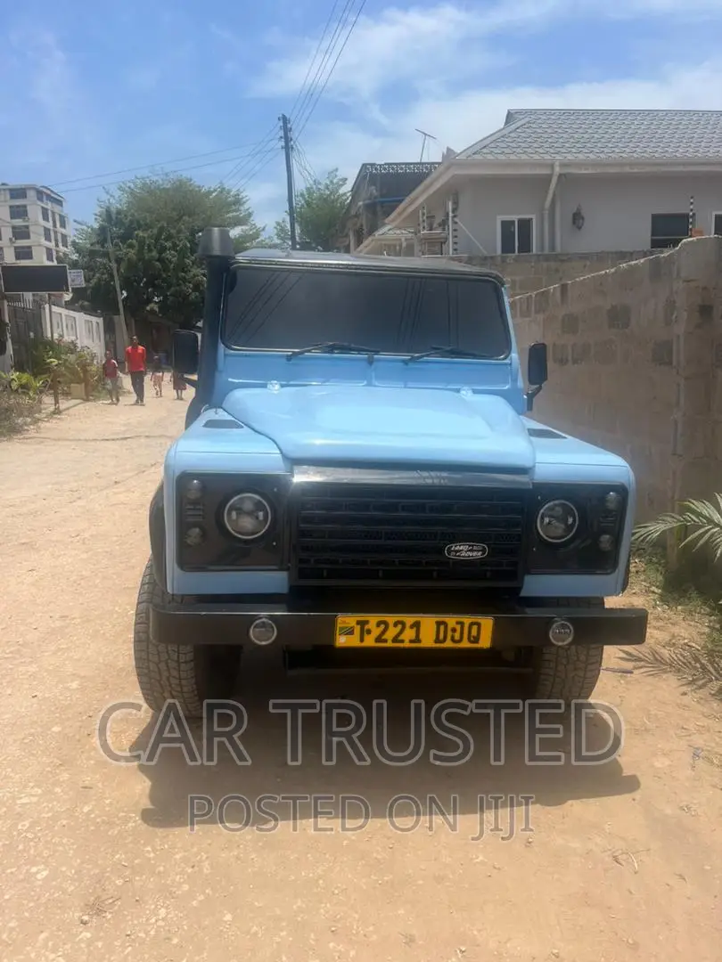 Land Rover Defender 2013 Burgundy