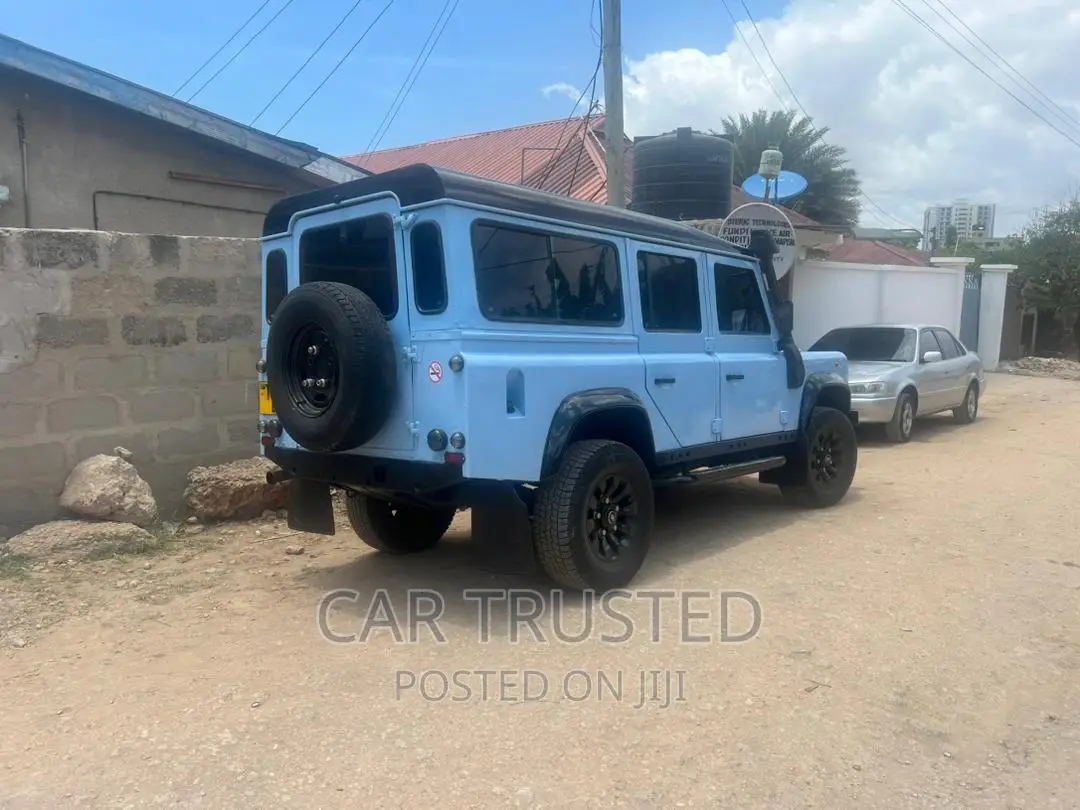 Land Rover Defender 2013 Burgundy