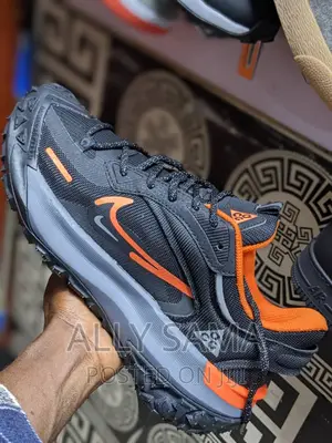 ACG New NIKE Sneakers Original Black
