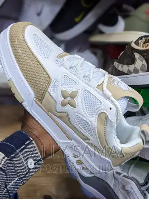 Mens Sneakers Louis Vuitton Brown
