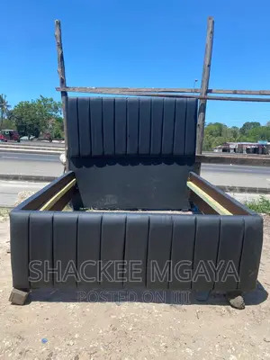 Beso Sofa 5,6 Nzuri Sana