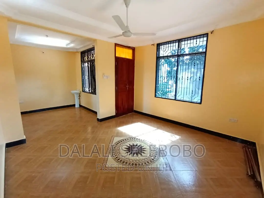 3bdrm Apartment in Kimara Temboni for rent