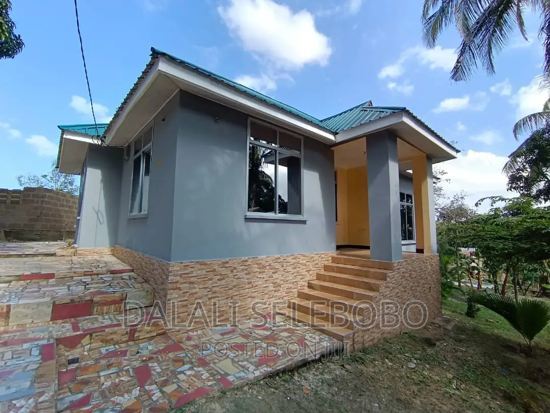 3bdrm Apartment in Kimara Temboni for rent