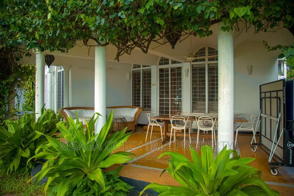 Furnished 4bdrm House in Masaki  Beach, Kinondoni for rent