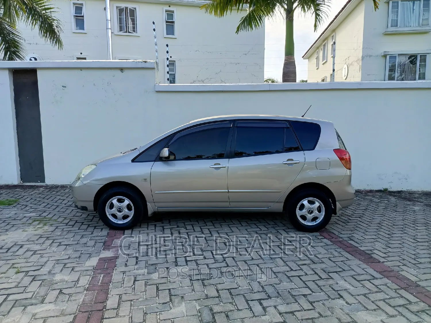 Toyota Corolla Spacio 2003 Gold