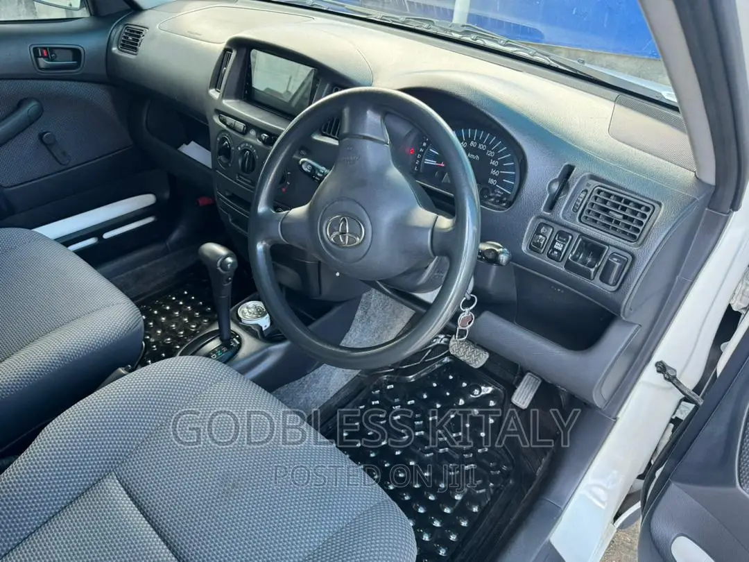 Toyota Succeed 2006 White