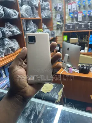 Sharp Aquos sense5G 64 GB Gold