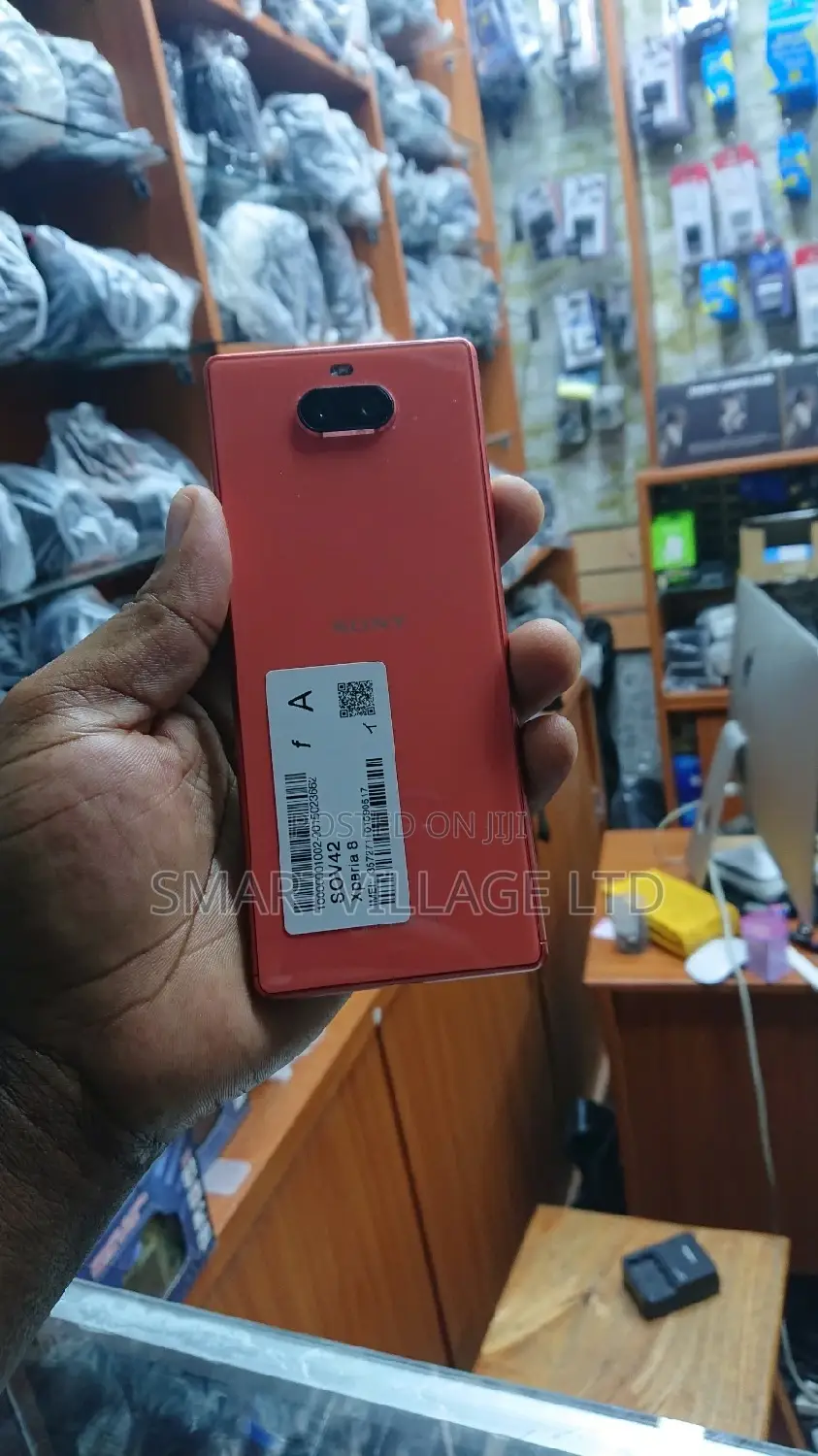 Sony Xperia 8 SOV42 64 GB Pink