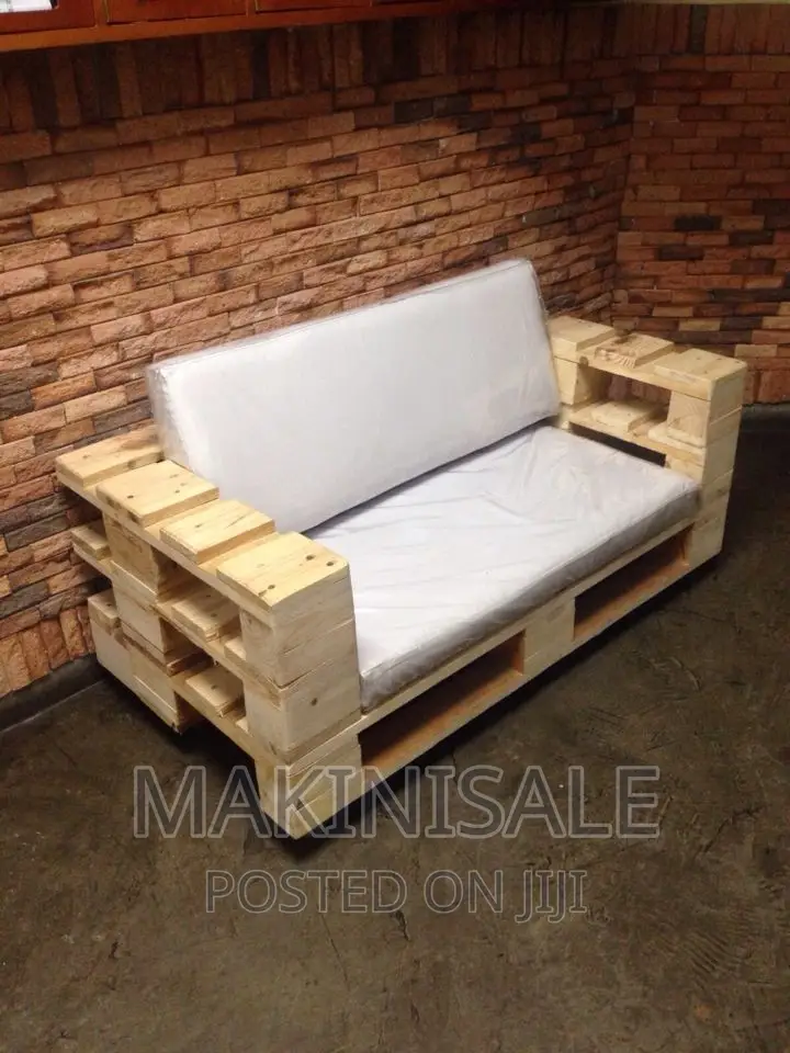 Sofa Nzuri Sana Simple