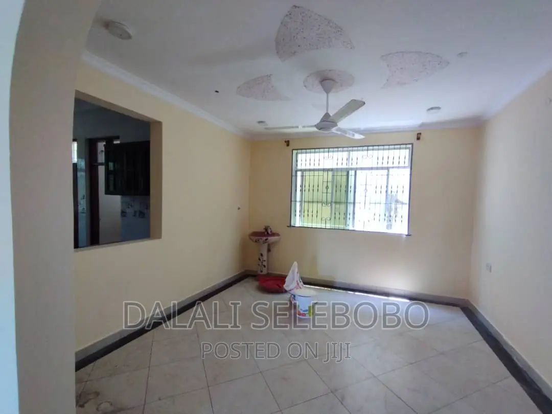 3bdrm Condo in Kimara Bucha for rent