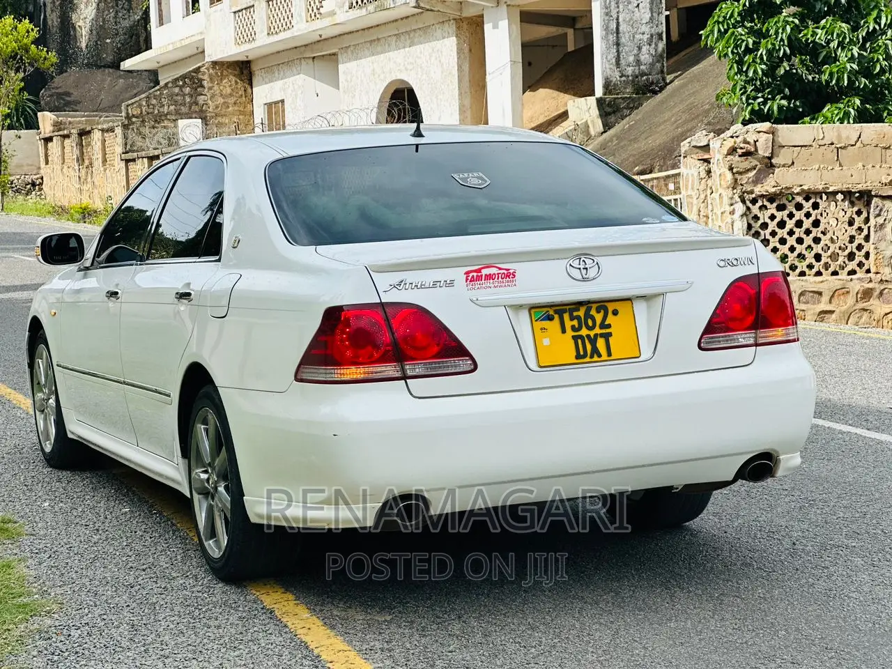 Toyota Crown 2006 White